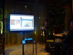 インプラント学会の優勝祝賀会